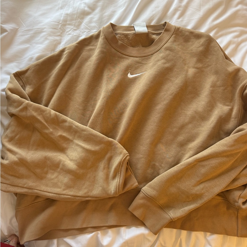 Nike Women’s Brown Cropped Crewneck
